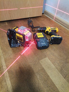 Dewalt dce 089 r (1 фото из 7)