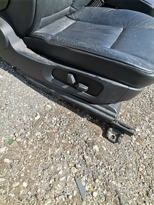 BMW e60 nahkistmed (6 foto / 9)