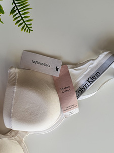 Белый бюстгальтер CALVIN KLEIN (5 фото из 7)