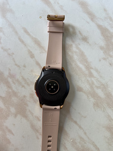 Samsung galaxy watch (2 foto / 4)