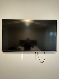 LG телевизор 49 дюймов (1 фото из 3)