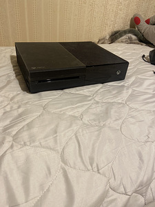 Müüa xbox one fat 800gb (6 foto / 10)