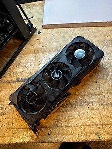AORUS Nvidia RTX 3060 Ti 8GB (1 foto / 7)