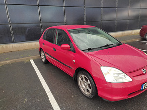 Honda civic 1.6 (2 foto / 7)