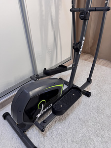 Elliptiline trenažöör Zipro Neon (3 foto / 6)