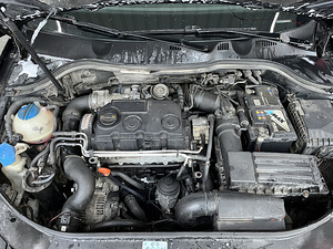 Vw passat 2.0 103kw manuaal (13 foto / 13)