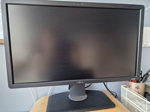 23” Dell UltraSharp U2312HM monitor (1 foto / 1)