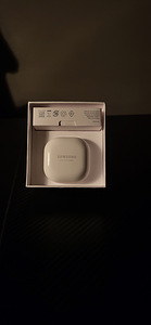 SAMSUNG Galaxy Buds Live (5 foto / 5)