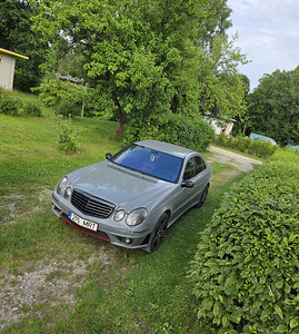 Mercedes-Benz w211 (1 foto / 5)