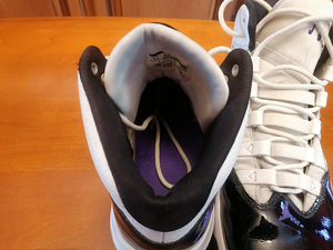 Nike Jordan (4 фото из 4)