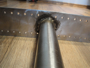 Roostevabast terasest horisontaalne riba (2 фото из 3)