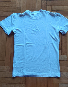 Armani T-shirt (2 foto / 3)