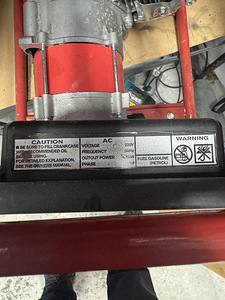 Generaator bensiin (6 foto / 6)