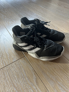 Adidas Basketball