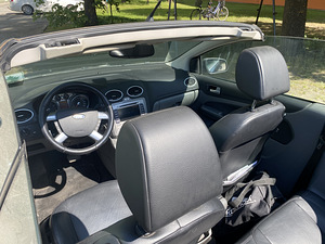 Ford Focus Cabrio. 2008, automaat (9 foto / 11)
