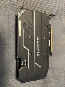 Gtx 1660 ti (2 foto / 3)