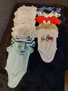 Beebi riided + külgmine magamispadi + tekk kott (1 foto / 7)