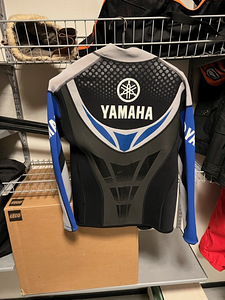 Yamaha jetisõiduvarustus (5 foto / 10)