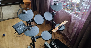 Elektroonilised trummid YAMAHA DTX400K (2 foto / 2)