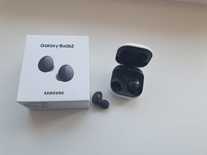 Kõrvaklapid Samsung Buds 2 (3 foto / 3)