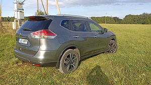 Nissan X-Trail 1.6 96kW (5 foto / 14)