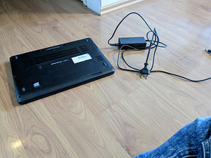 Dell Latitude E7470 (2 foto / 3)