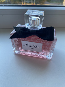 Miss Dior Essence 80 ml (1 foto / 3)