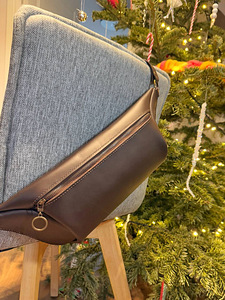 Nahast crossbody kott, käsitöö