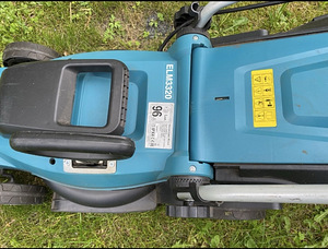 Электрическая Газонокосилка Makita (1 фото из 3)