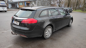 Opel insignia 2011 (5 foto / 12)