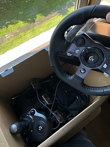 Logitech G920 (1 foto / 3)