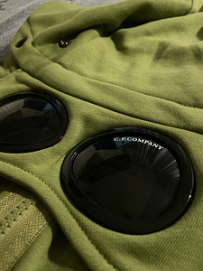 C.p. Company (2 foto / 3)