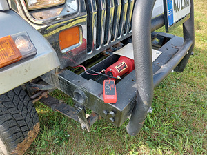 Jeep Wrangler 1989 2.5l 76kw (5 foto / 15)