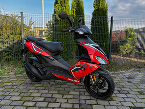 Aprilia SR50R 2017 ls 8300km (1 foto / 9)