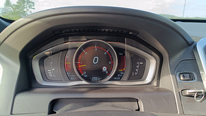 Volvo xc60 R-Design (3 foto / 15)