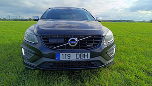 Volvo xc60 R-Design (8 foto / 15)