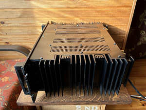 Stereo võimendi Yamaha PC2002 (4 foto / 6)