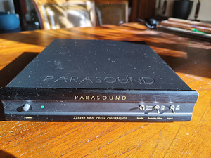 Фонокорректор Parasound Zphono XRM (3 фото из 3)
