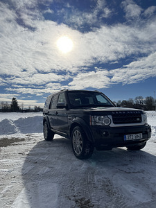 Land Rover Discovery 4 (3 foto / 15)