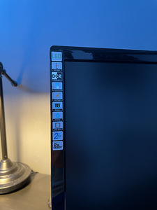 Klaviatuur ja monitor (2 foto / 4)