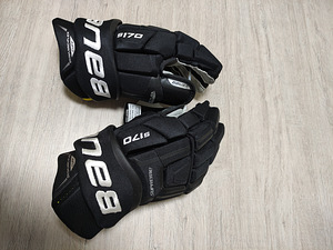Küünarnukikaitsmed CCM Supreme S170, suurus 15" (38 cm).
