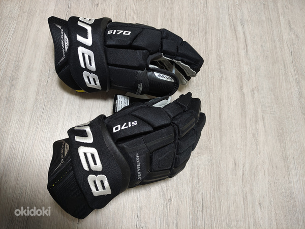 Küünarnukikaitsmed CCM Supreme S170, suurus 15" (38 cm).