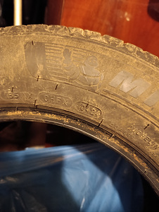 Suverehvid MICHELIN 185/65R15 Primacy 4 (1 foto / 1)