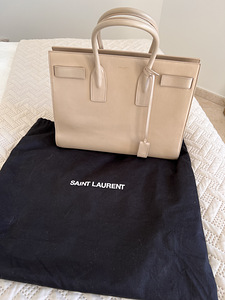 Saint Laurent Sac De Jour Medium käekott (1 foto / 6)