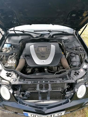 Mercedes-Benz E350 Avantgarde 2006 года выпуска (фото #6)