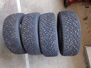 Ice Contact 3 205/60R17 (1 foto / 7)