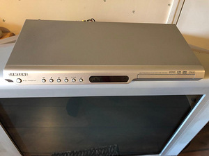 TV SONY Trinitron 29’ + DVD player Samsung (5 foto / 10)