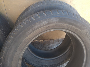 Летние шины 215/60 R 17 (2 фото из 3)