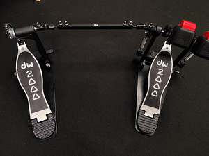 DW2000 double bass pedal (1 foto / 5)