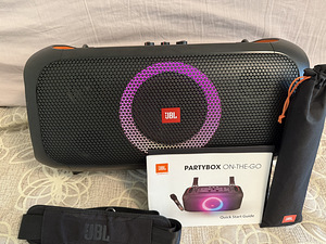 PARTYBOX ON-THE-GO (1 foto / 1)